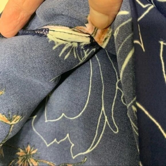 COPY - CYNTHIA Rowley Floral Navy Blue Flowy Shift Midi Dress Relax Fit Fine St… - Picture 8 of 9